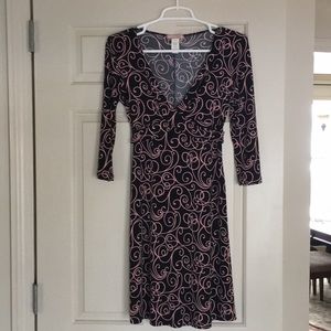 Faux wrap dress. Pink /black paisley. Size med